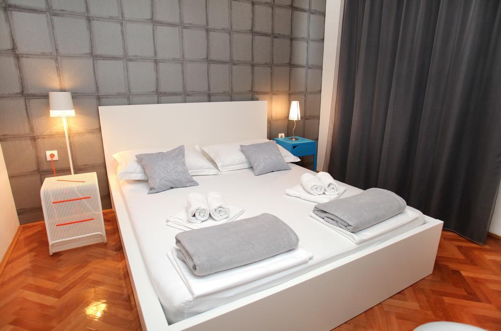 Happy Dreams Apartment Near The Beach And Old Town سبليت الغرفة الصورة
